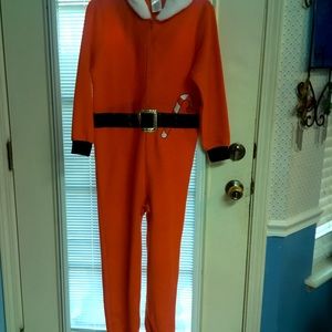 Child’s santa pajamas

Not for sale